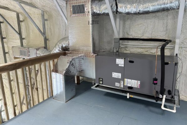 Air handler and insulated duct installation by Florida Native Air Conditioning